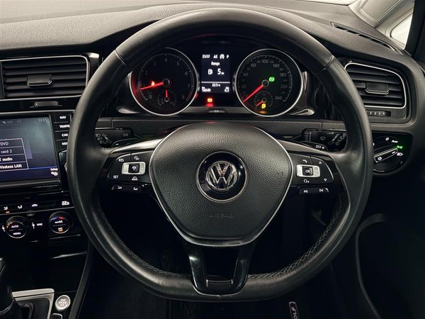 2017 Volkswagen Golf 1.4 TSI Highline,Blind spot,Carplay Carousel 11