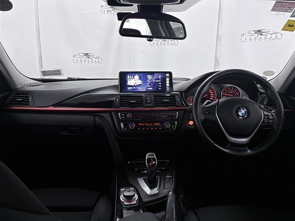 2012 BMW 320i Apple Carplay,Eletric seats,2.0P TURBO Carousel 9