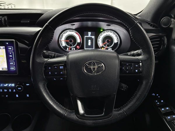2019 Toyota Hilux SR5 Cruiser,2WD,NZ NEW,tow bar Carousel 11