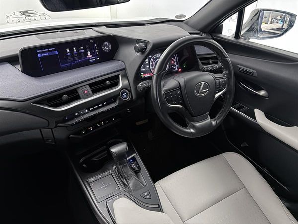 2019 Lexus UX 250h hybrid,Eletric Seat,BSM,360 camera Carousel 15