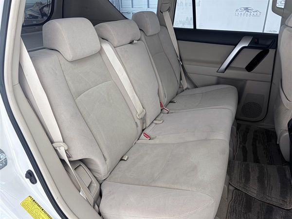 2021 Toyota Land Cruiser Prado 2.8 Diesel,4WD,5 seaters,Radar Cruise Carousel 10