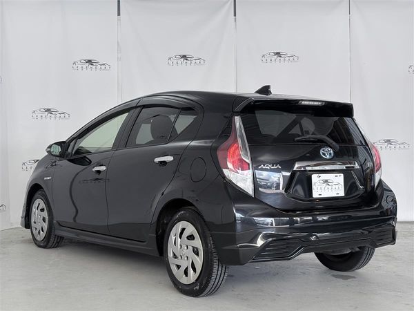 2017 Toyota Aqua 1.5 S STYLE,Reverse Camera,Push start Carousel 3