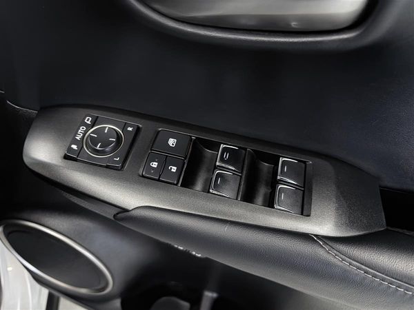 2018 Lexus NX 300h Black leather,Eletric boot,3 EYE LED Carousel 13