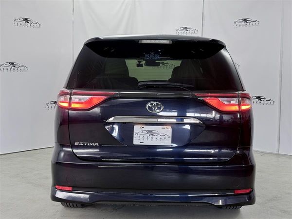 2016 Toyota Estima Aeras Premium,35352KM,Service history Carousel 4