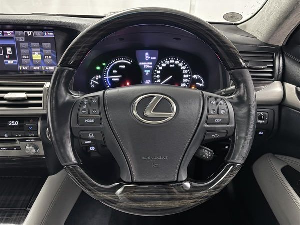 2014 Lexus LS 600 HL 4WD Hybrid v8,soft closing doors Carousel 14