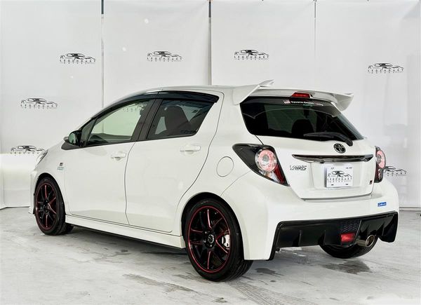 2017 Toyota Yaris GR Sport,LED Beam,5 Speed manual Carousel 2