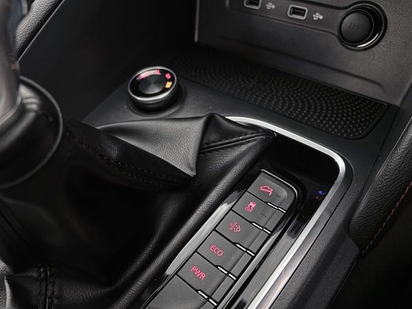 2024 LDV T60 4wd,Bi-Turbo,Carplay,MAX,6 speed manual Carousel 14
