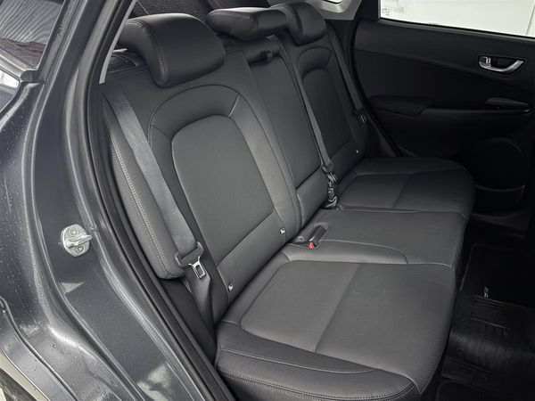 2023 Hyundai Kona ELITE,nz new,Radar cruise,1 Owner car Carousel 9