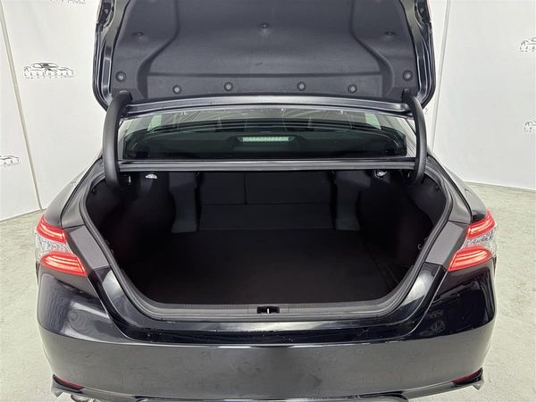 2019 Toyota Camry WS Hybrid ACC/BSM/RCTA/TSS Carousel 7