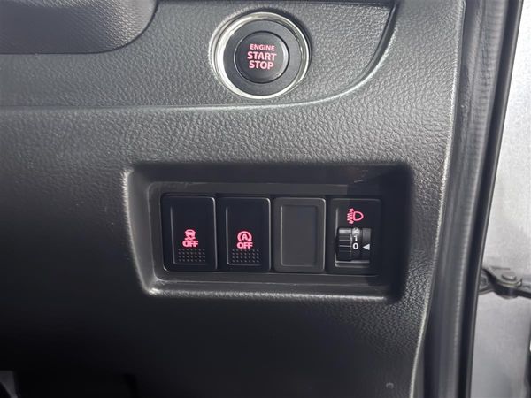 2015 Suzuki Swift STYLE , DJE DUEL JET ENGINE Carousel 13