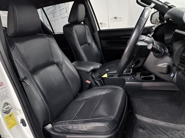 2019 Toyota Hilux SR5 Cruiser,2WD,NZ NEW,tow bar Carousel 12