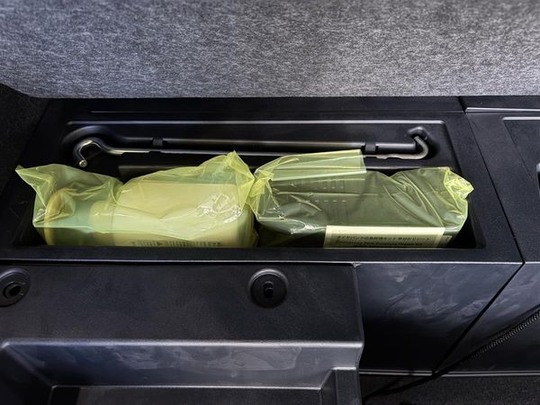 2019 Lexus NX 300h 4WD,SunRoof,Version L,Vented seats Carousel 8