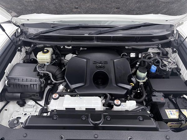 2021 Toyota Land Cruiser Prado 2.8 Diesel,4WD,5 seaters,Radar Cruise Carousel 19