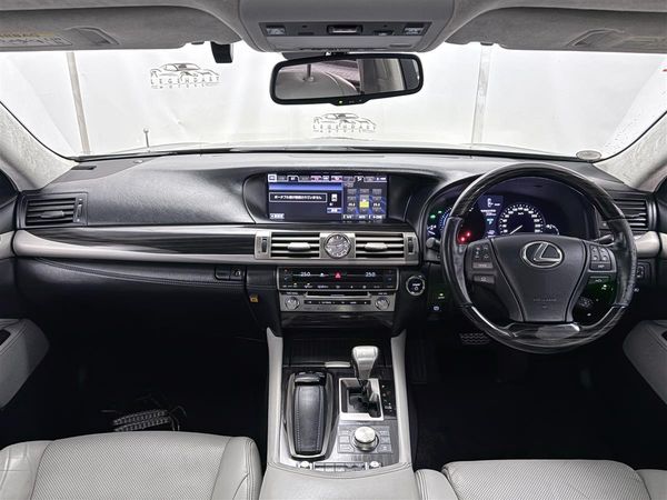 2014 Lexus LS 600 HL 4WD Hybrid v8,soft closing doors Carousel 13