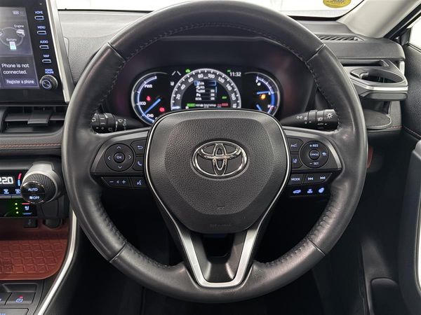 2022 Toyota RAV4 ADVENTURE HYBRID 4WD Panomaric Roof Carousel 11