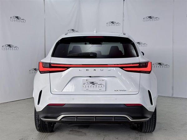 2023 Lexus NX 350h F-SPORT 360 CAMERA,HUD,CARPLAY Carousel 4