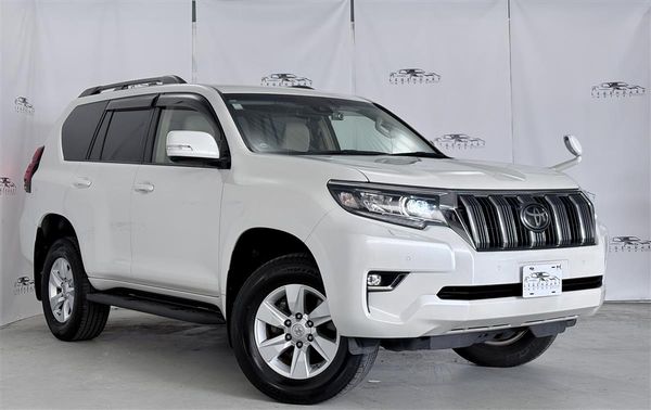 2021 Toyota Land Cruiser Prado 2.8 Diesel,4WD,5 seaters,Radar Cruise