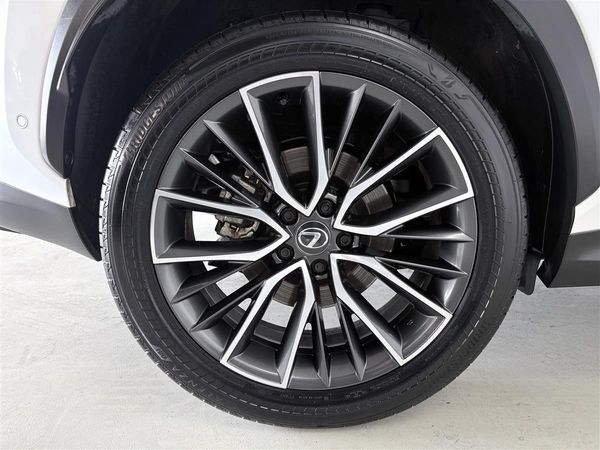 2024 Lexus NX 350h LIMITED AWD,SUNROOF,360 CAMERA Carousel 6