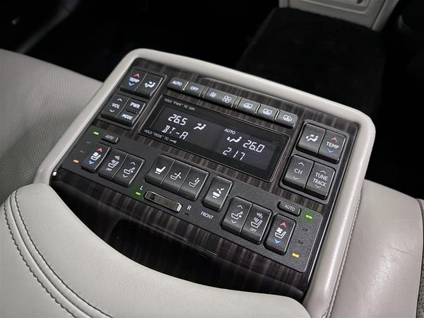 2014 Lexus LS 600 HL 4WD Hybrid v8,soft closing doors Carousel 18