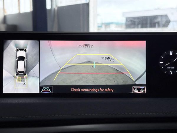 2019 Lexus UX 250h hybrid,Eletric Seat,BSM,360 camera Carousel 17