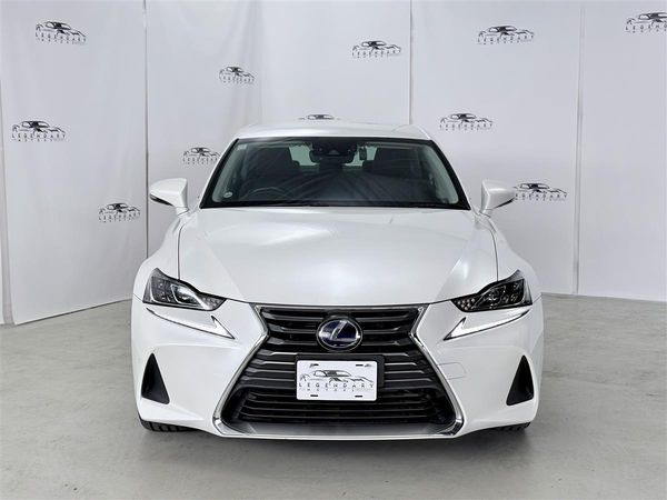 2019 Lexus IS 300h Hybrid,Blind spot, RADAR CRUISE Carousel 1