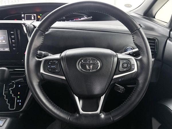 2016 Toyota Estima Aeras Premium,4WD,Hybrid,Full leather,low km Carousel 12