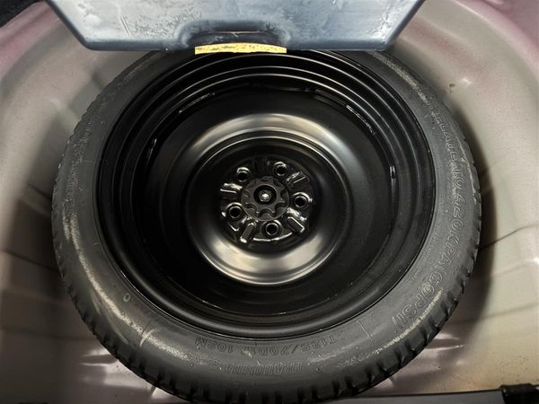 2013 Toyota Sai HYBRID,Low km,Black trim,Spare tyre Carousel 8