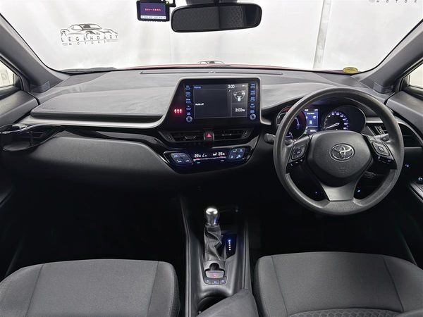 2022 Toyota C-HR 1.8S HYBRID,Reverse Camera,Bluetooth Carousel 9