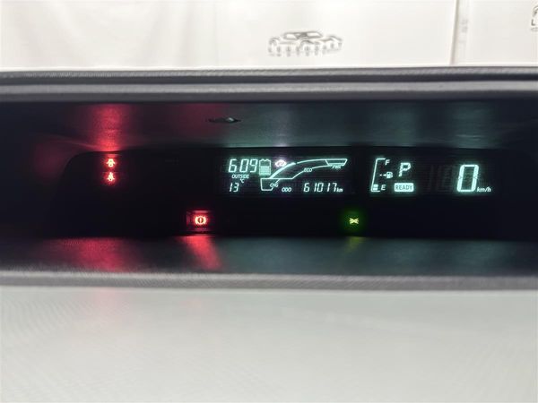 2012 Toyota Aqua HYBRID S,Push start,Service history Carousel 15