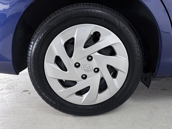 2021 Toyota Corolla FIELDER HYBRID,Parking sensor Carousel 6