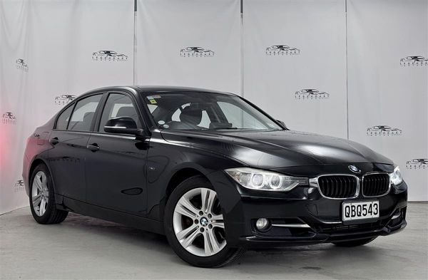 2012 BMW 320i Apple Carplay,Eletric seats,2.0P TURBO