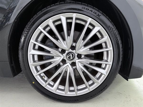 2021 Lexus IS 300h Limited,Hybrid,Carplay,360 Camera Carousel 6