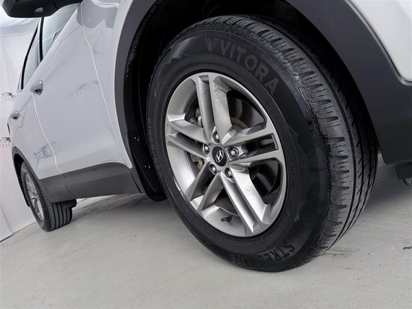2018 Hyundai Santa Fe DM 2.2D 7seaters,Carplay,4WD Carousel 6