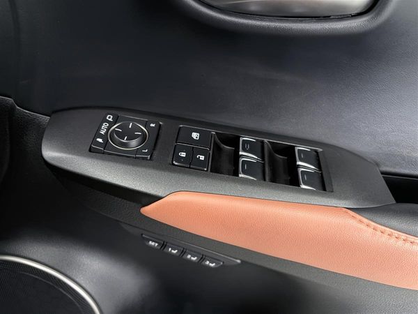 2019 Lexus NX 300h 4WD,SunRoof,Version L,Vented seats Carousel 13