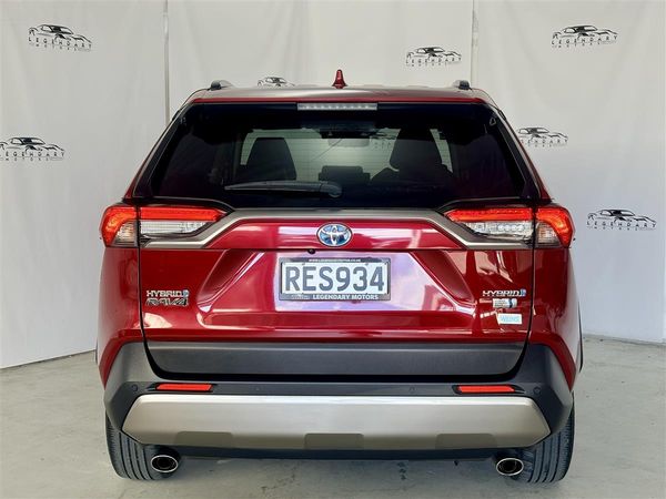 2023 Toyota RAV4 HYBRID 4WD,Vented/heated Leather Carousel 4