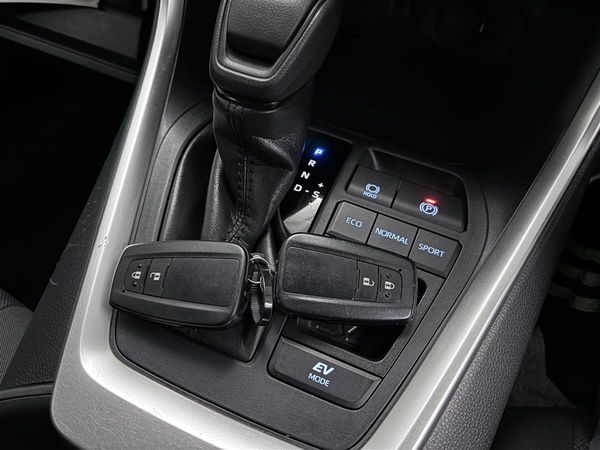 2019 Toyota RAV4 HYBRID 74847 KM,BLUETOOTH Carousel 17