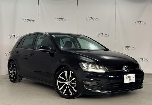 2017 Volkswagen Golf 1.4 TSI Highline,Blind spot,Carplay