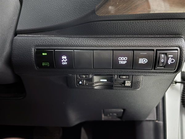 2023 Toyota Corolla 1.8 Touring Hybrid WXB,Radar Cruise Carousel 14