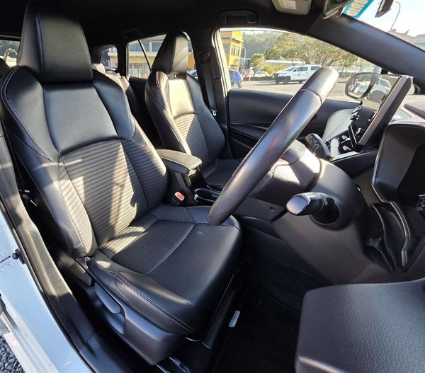 2019 Toyota Corolla Fielder WXB Hybrid Wagon**WHAT A CAR !! ** Carousel 15