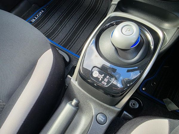 2018 Nissan Note Hybrid E-Power **CRUISE CONTROL** Carousel 2