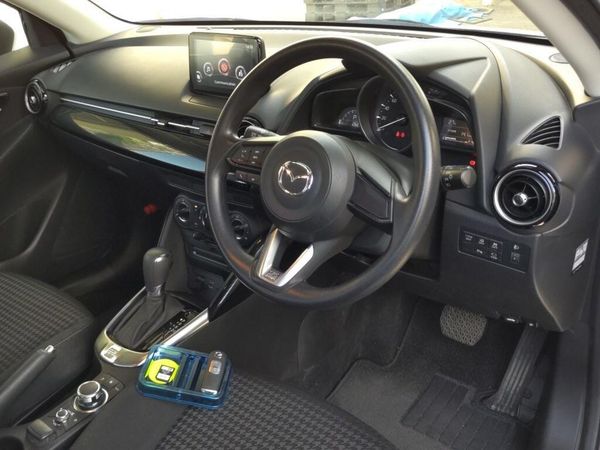 2018 Mazda Demio **1.5LTR VERSION- 360 CAMERAS- LOW KMS ** Carousel 5