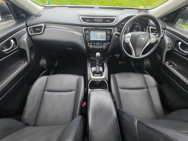 2014 Nissan X-Trail 2.0ltr ** 7 SEATER - SUNROOF - LEATHER ** Carousel 9
