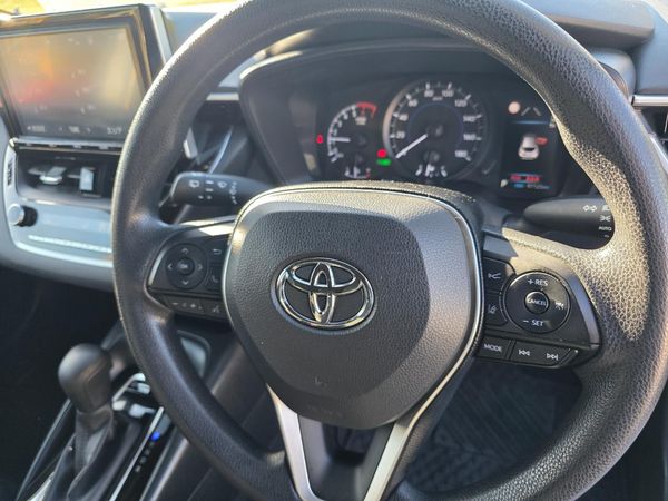 2018 Toyota Corolla 1.8ltr Hybrid Hatch**NEW MODEL- RADAR CRUISE** Carousel 16
