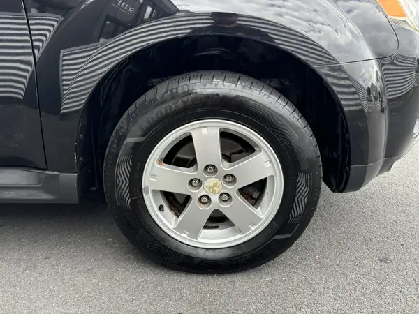 2009 Mitsubishi Outlander Carousel 1