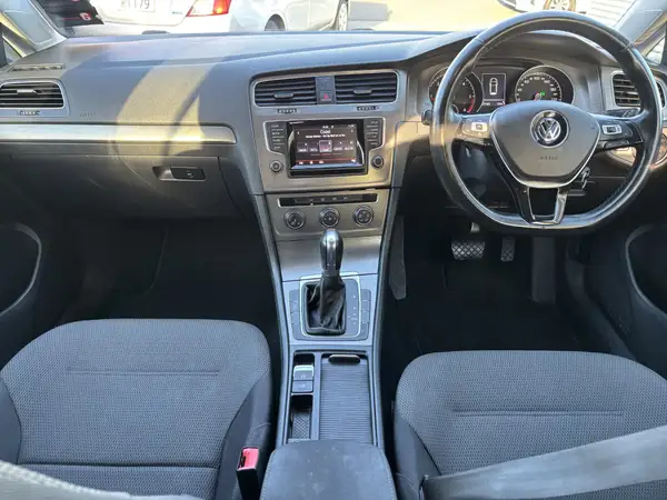 2013 Volkswagen Golf Tdi Comfortline Carousel 1