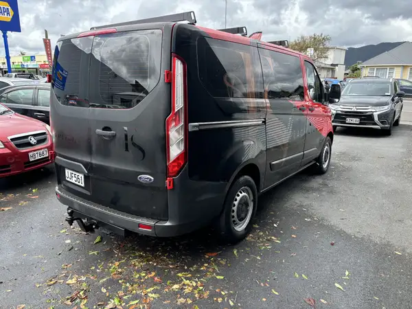 2015 Ford Transit Swb Low Roof Carousel 3