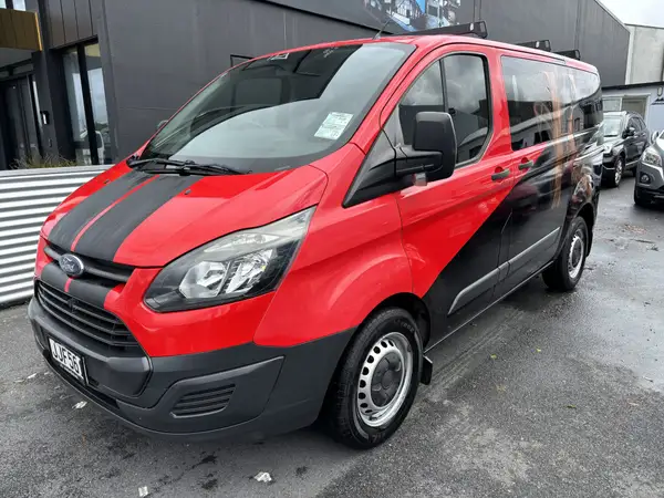 2015 Ford Transit Swb Low Roof Carousel 1