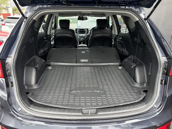 2013 Hyundai Santa Fe Dm Elite, NEW SHAPE Carousel 1