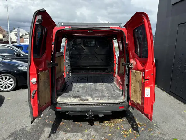 2015 Ford Transit Swb Low Roof Carousel 7