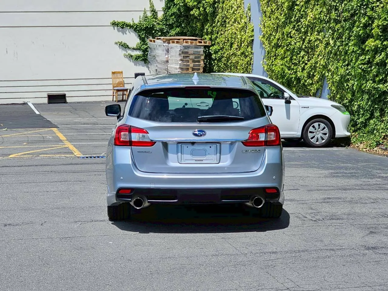 2014 Subaru Levorg 2.0 Turbo Eyesight STi Exhaust Carousel 4